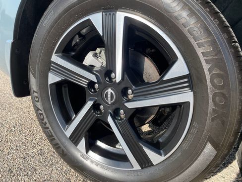 Used 2024 Nissan Sentra SV w/ All-Weather Package image 35