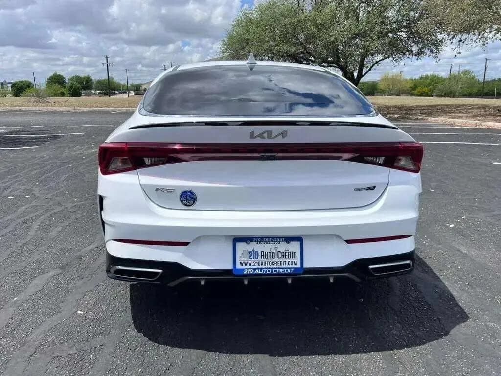 Used 2022 Kia K5 GT-Line FWD image 6