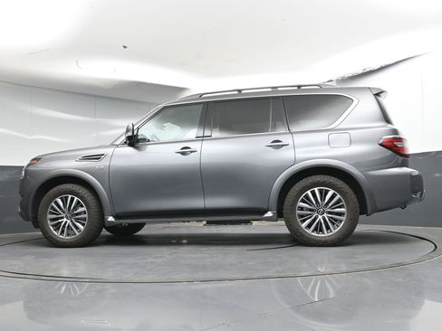 Used 2022 Nissan Armada SL image 32