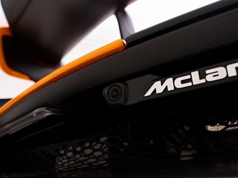 Used 2019 McLaren Senna image 33