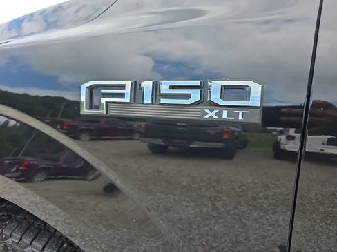 Used 2019 Ford F150 XLT w/ Trailer Tow Package AWD/4WD image 9