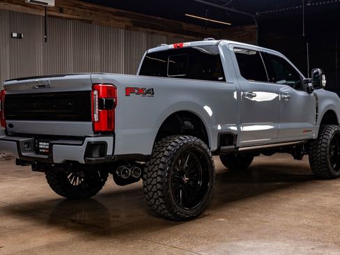 Used 2026 Ford F250 Platinum image 10