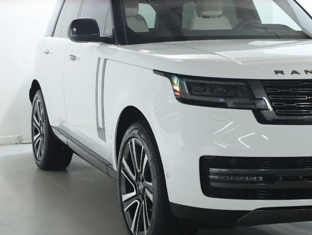 Certified 2023 Land Rover Range Rover SE AWD/4WD image 12