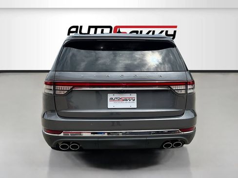Used 2023 Lincoln Aviator Reserve w/ Equipment Group 201A AWD/4WD image 6