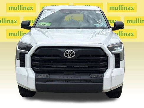 Used 2024 Toyota Tundra SR5 w/ SR5 Convenience Package AWD/4WD image 14
