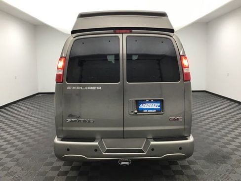 Used 2019 GMC Savana 2500 Extended w/ Enhanced Convenience Package image 4