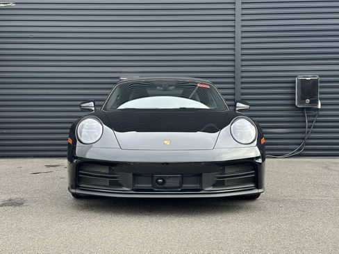 Certified 2025 Porsche 911 Carrera RWD image 11