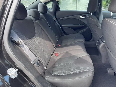 Used 2015 Dodge Dart SXT FWD image 16