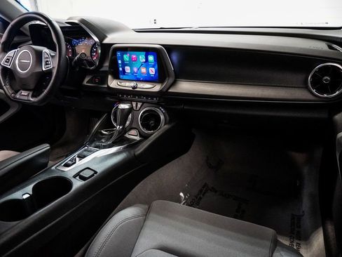 Used 2022 Chevrolet Camaro SS RWD image 8