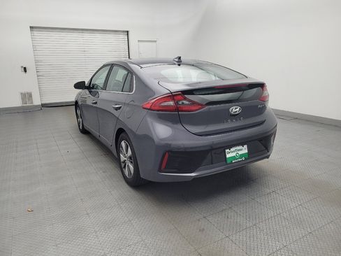 Used 2018 Hyundai Ioniq Limited FWD image 5