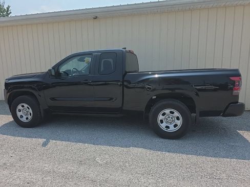 Used 2022 Nissan Frontier S w/ Technology Package AWD/4WD image 8
