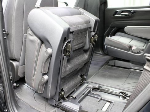 Used 2025 Chevrolet Tahoe RST image 65