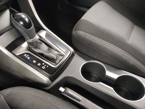 Used 2014 Hyundai Elantra GT FWD image 26