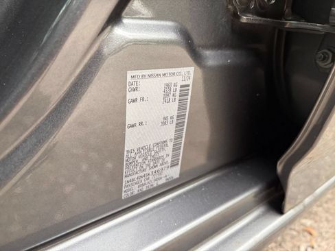Used 2025 Nissan Altima 2.5 SV FWD image 28