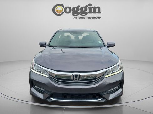 Used 2017 Honda Accord EX-L image 5