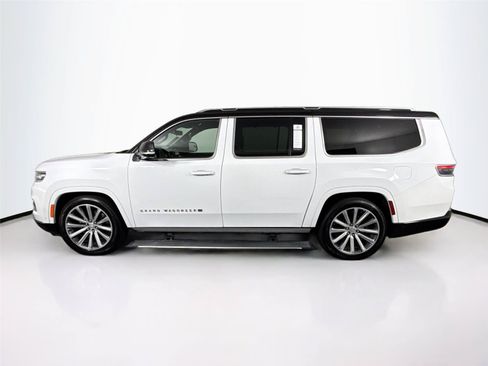Used 2023 Jeep Grand Wagoneer L Series II AWD/4WD image 14