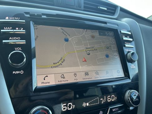 Used 2019 Nissan Murano Platinum w/ Cargo Package image 12