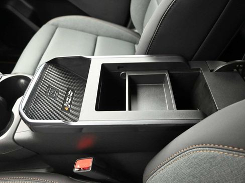 New 2026 GMC Terrain AT4 w/ Convenience Package III image 17