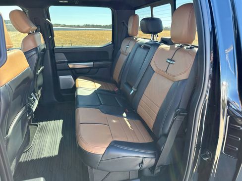 Used 2024 Ford F250 Platinum image 23