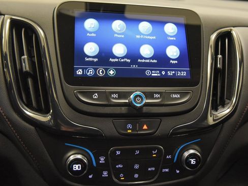 Used 2023 Chevrolet Equinox RS image 7