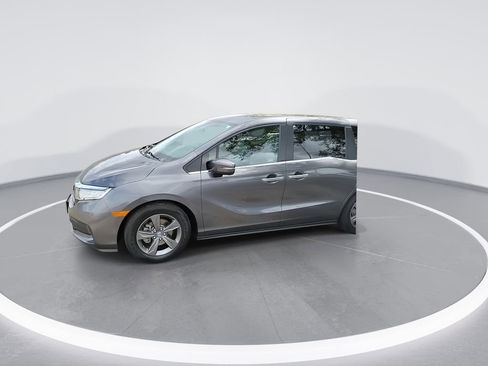 Used 2023 Honda Odyssey EX image 4
