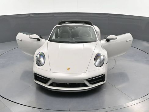 Certified 2023 Porsche 911 Targa 4 GTS AWD/4WD image 35