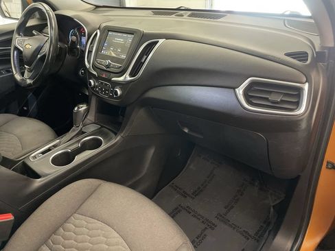 Used 2019 Chevrolet Equinox LT FWD image 21