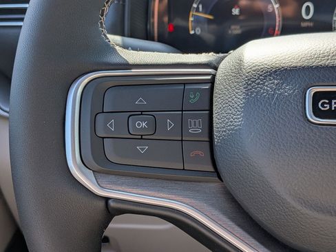 New 2026 Jeep Grand Wagoneer L 4WD image 12