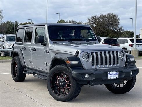 Used 2021 Jeep Wrangler Unlimited Sport image 2