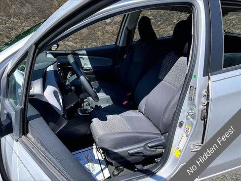 Used 2015 Toyota Yaris LE FWD image 21