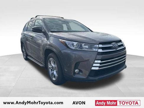 Used 2017 Toyota Highlander Limited image 1