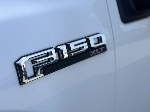 Used 2017 Ford F150 XLT w/ Equipment Group 302A Luxury AWD/4WD image 5