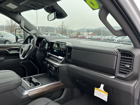 New 2026 Chevrolet Silverado 2500 LT w/ Trail Boss Package image 17