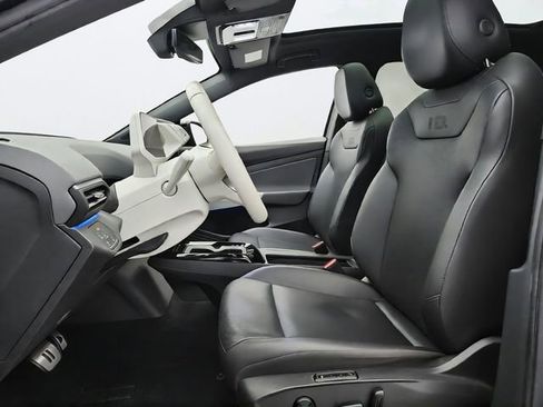 Used 2021 Volkswagen ID.4 1st Edition RWD image 10
