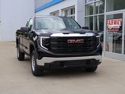 New 2025 GMC Sierra 1500 Pro w/ Pro Value Package