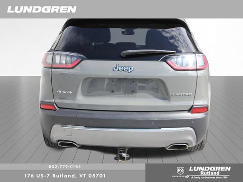 Used 2021 Jeep Cherokee Limited w/ Mopar Interior Package AWD/4WD image 6