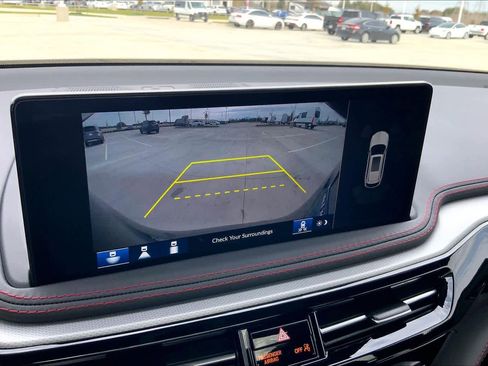 Used 2025 Acura MDX A-Spec image 25