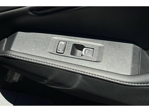 Used 2025 Honda Accord Sport image 19