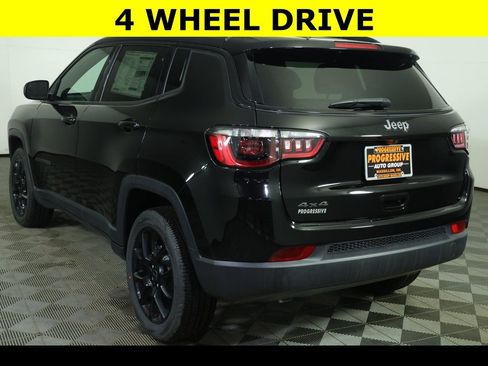 New 2026 Jeep Compass Latitude image 6