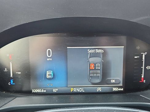 Used 2025 Ford Escape ST-Line Select AWD/4WD image 12