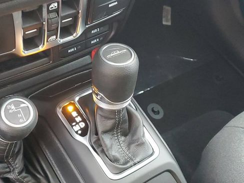New 2026 Jeep Gladiator Sport AWD/4WD image 11