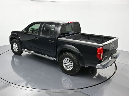 Used 2019 Nissan Frontier SV image 32