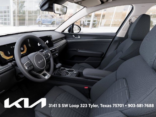 New 2026 Kia K5 LXS FWD image 17