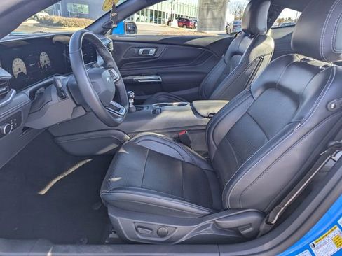 Used 2024 Ford Mustang GT Premium image 18