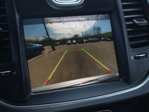 Used 2019 Chrysler 300 Touring w/ Sport Appearance Package image 14