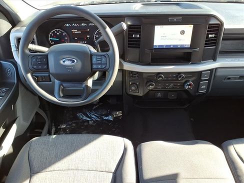 New 2026 Ford F350 4x4 SuperCab Super Duty image 15