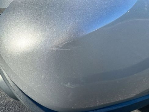 Used 2020 Toyota Highlander XLE image 33