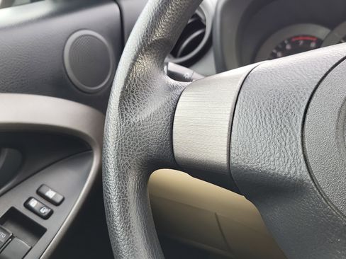 Used 2009 Toyota RAV4 UP image 19