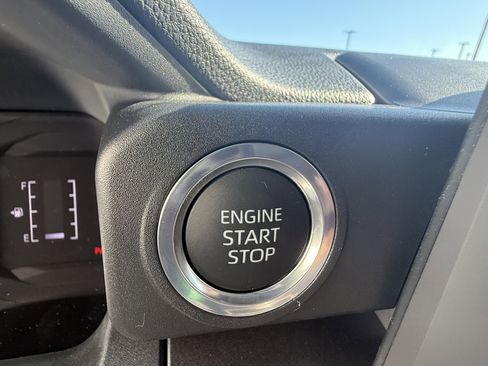 New 2026 Toyota 4Runner SR5 AWD/4WD image 11