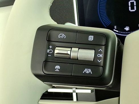 New 2026 Hyundai Santa Fe SE image 22